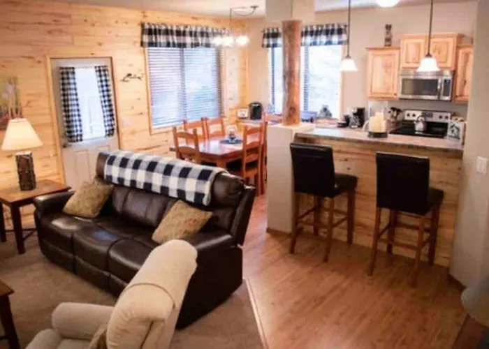 Cozy White Mountain Getaway! Apartment *