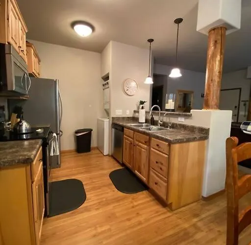 Cozy White Mountain Getaway! Show Low